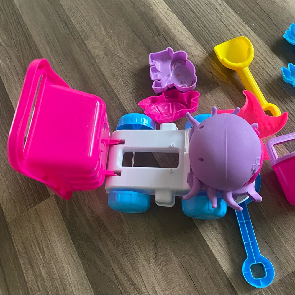 Colorful Beach Toy Set for Kids - Picture 13 of 16